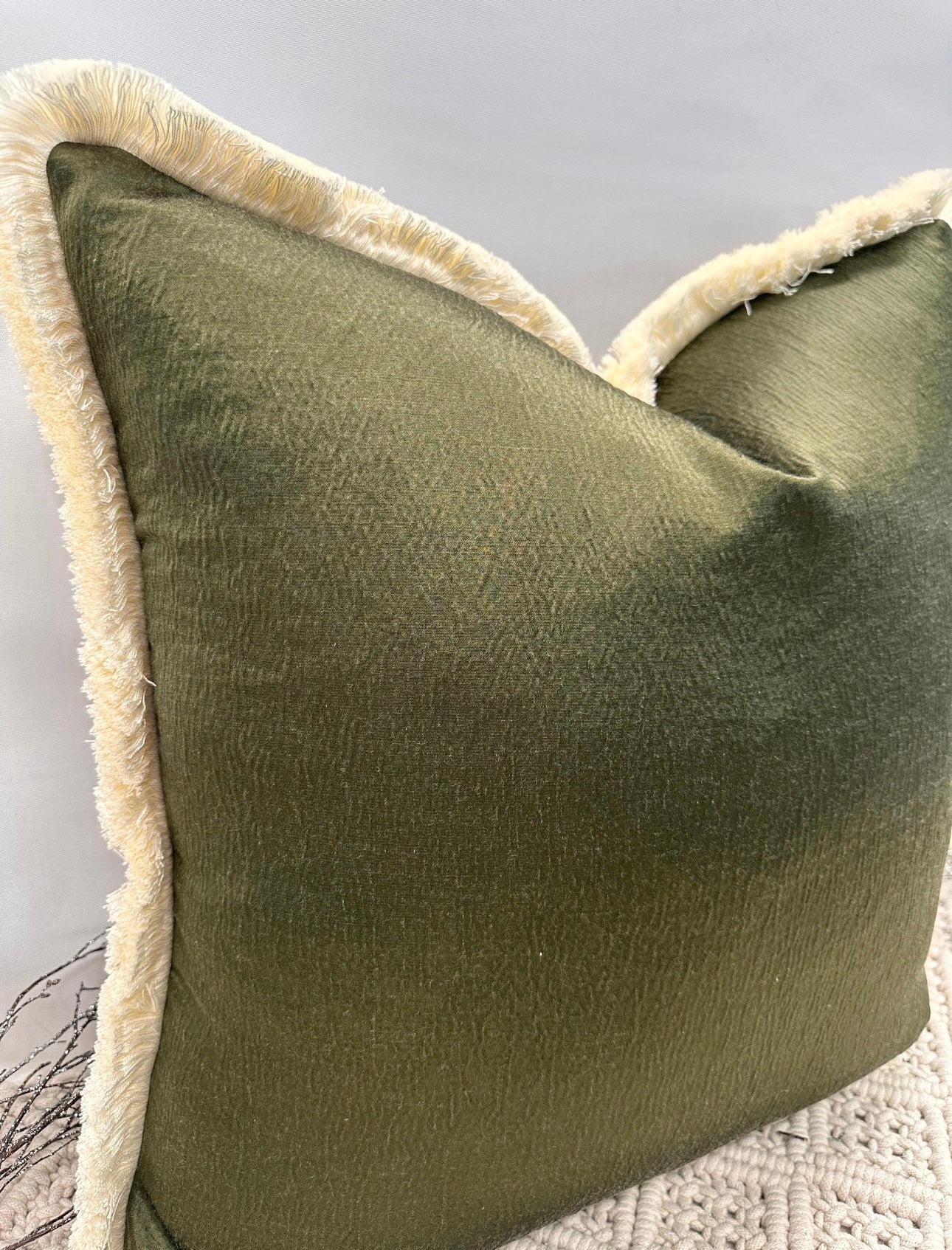 The Everest Green Fringed In Ivory - Style No. 24