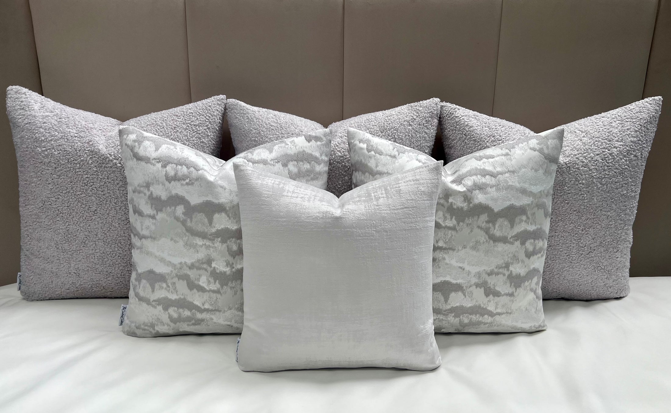 The Grey Vestige Cushion Set