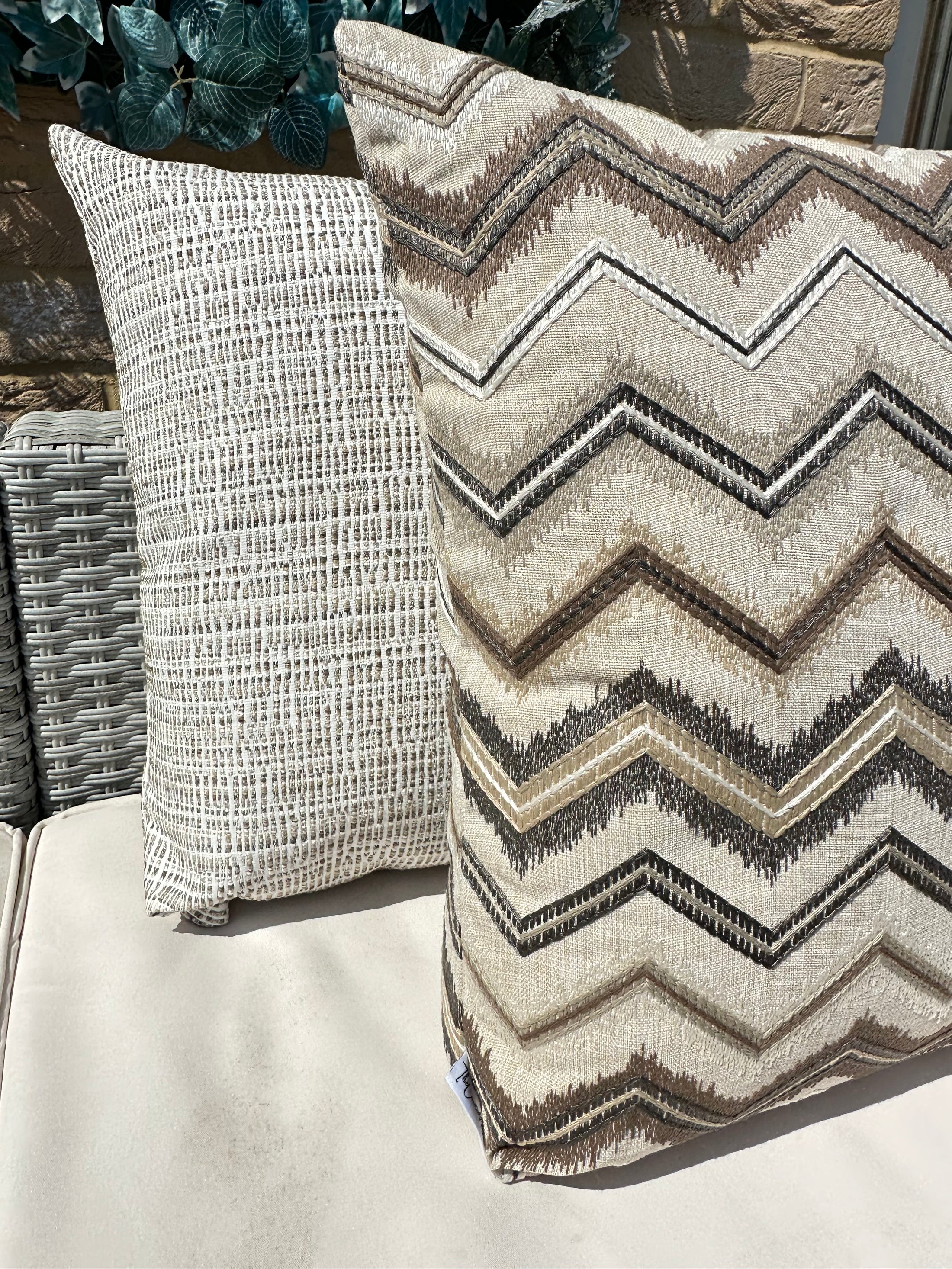 The Outdoor Beige Jacquard - Style No. 146