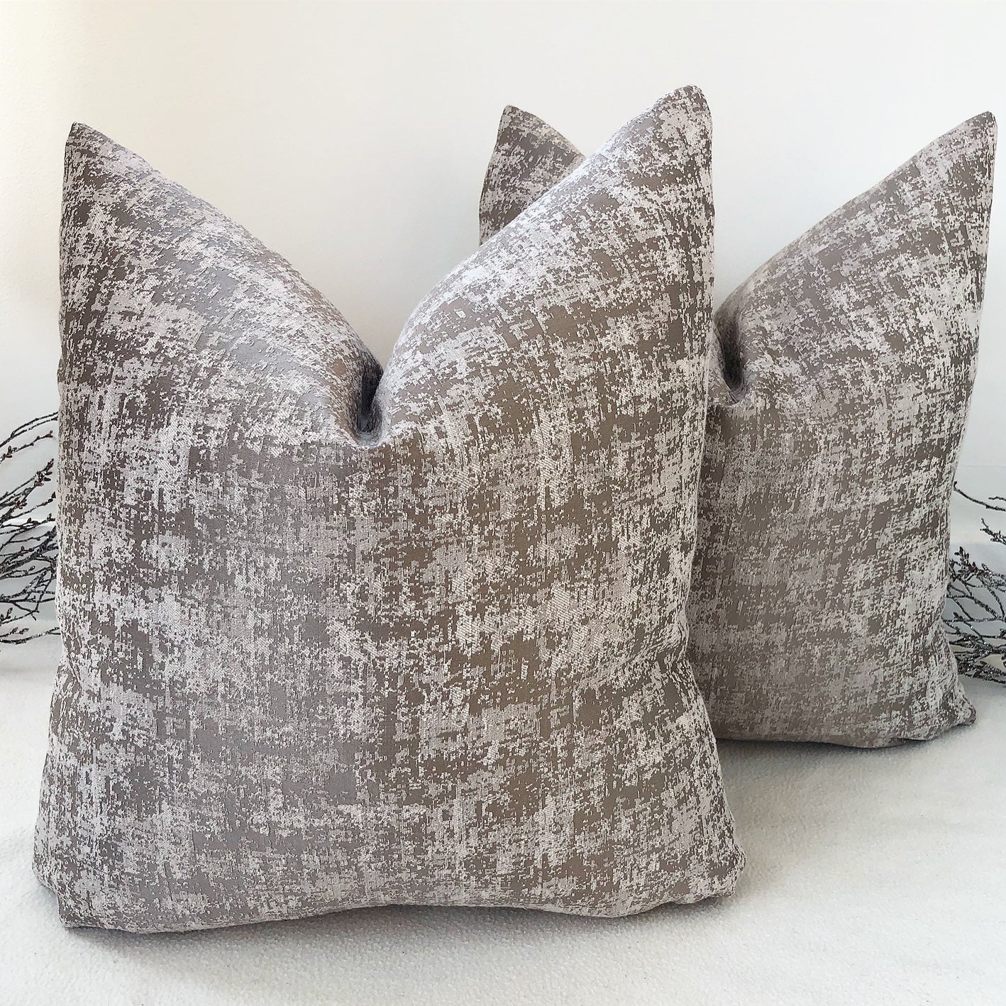 Mulberry woven outlet pillow